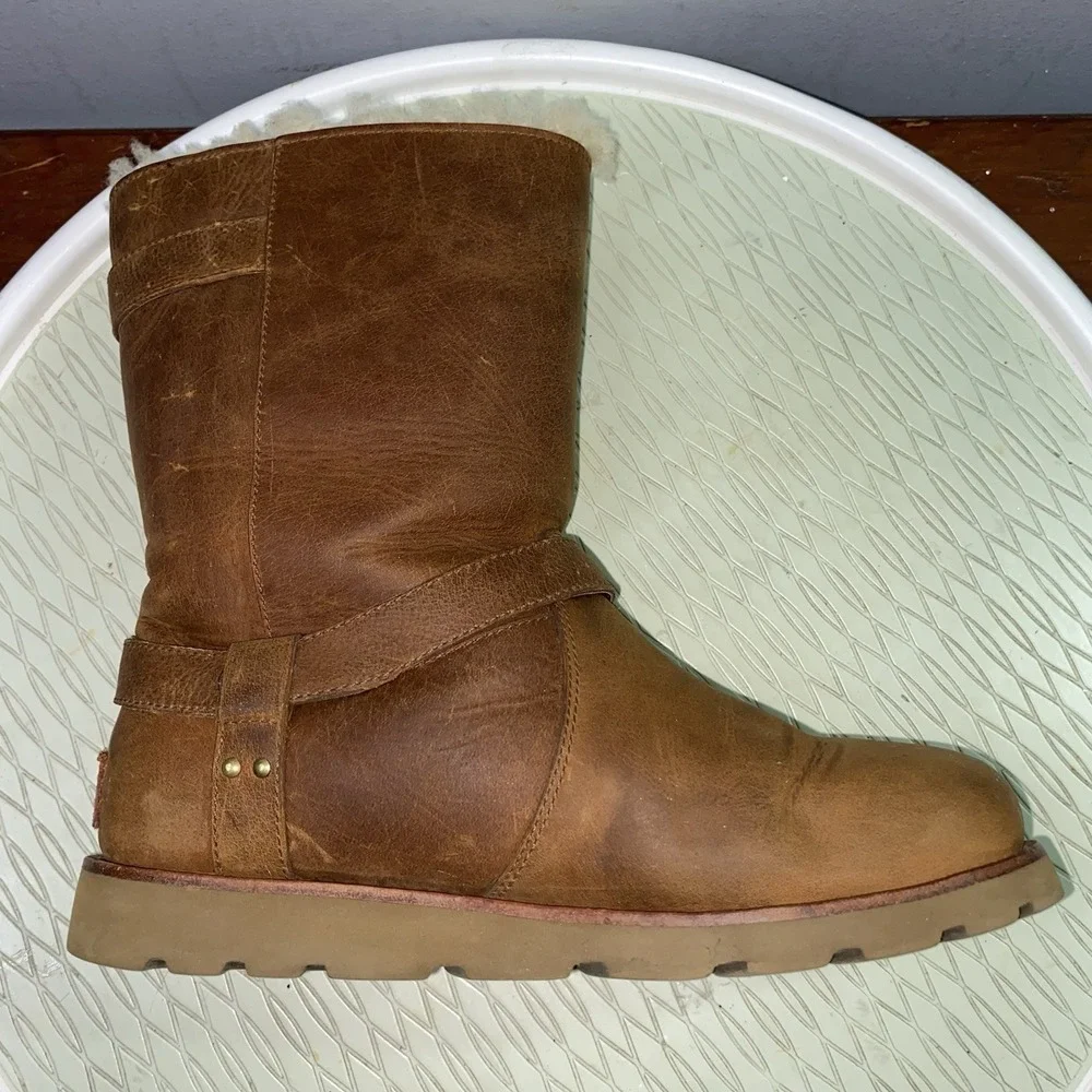 UGG Noira Womens Waterproof Leather Sheepskin Lining Boots Chestnut Brown 7
